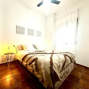https://el-refugio-del-emir.es-andalucia.com